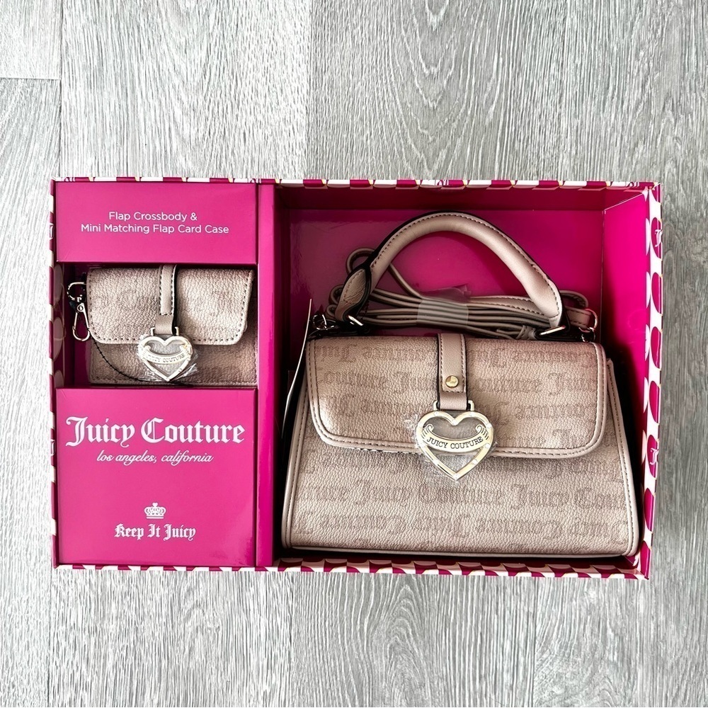 Juicy Couture FLAP CROSSBODY SET